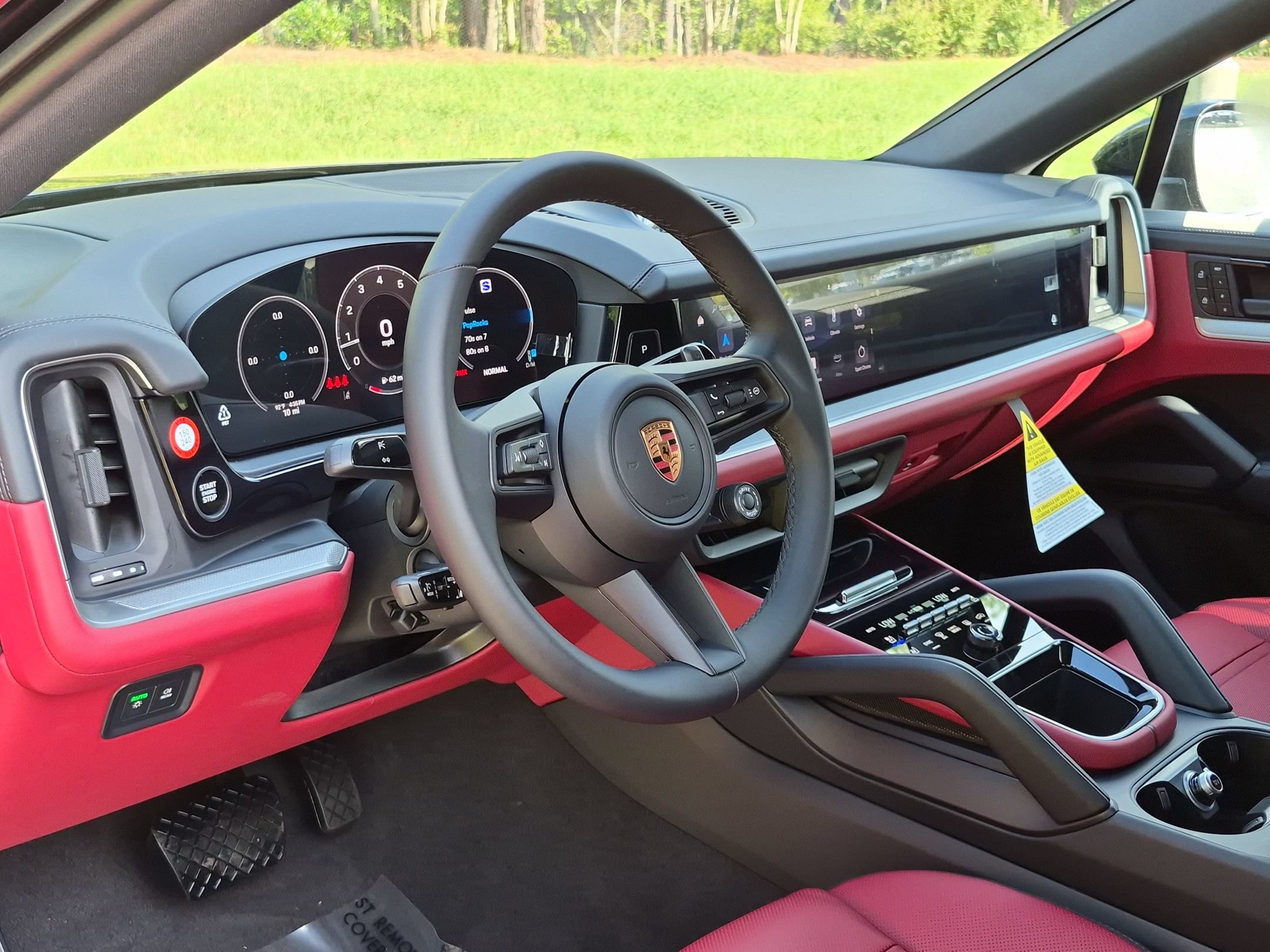 New 2026 Porsche Cayenne Coupe AWD/4WD image 4