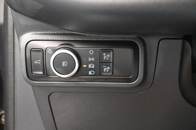 Used 2025 Ford Explorer ST-Line AWD/4WD image 34