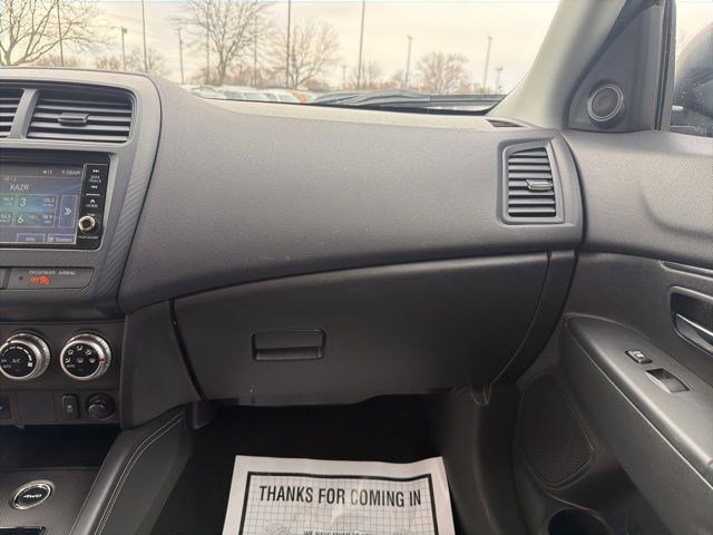 Used 2024 Mitsubishi Outlander Sport ES image 23