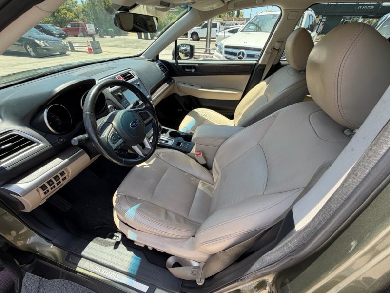 Used 2017 Subaru Outback 2.5i Limited AWD/4WD image 12