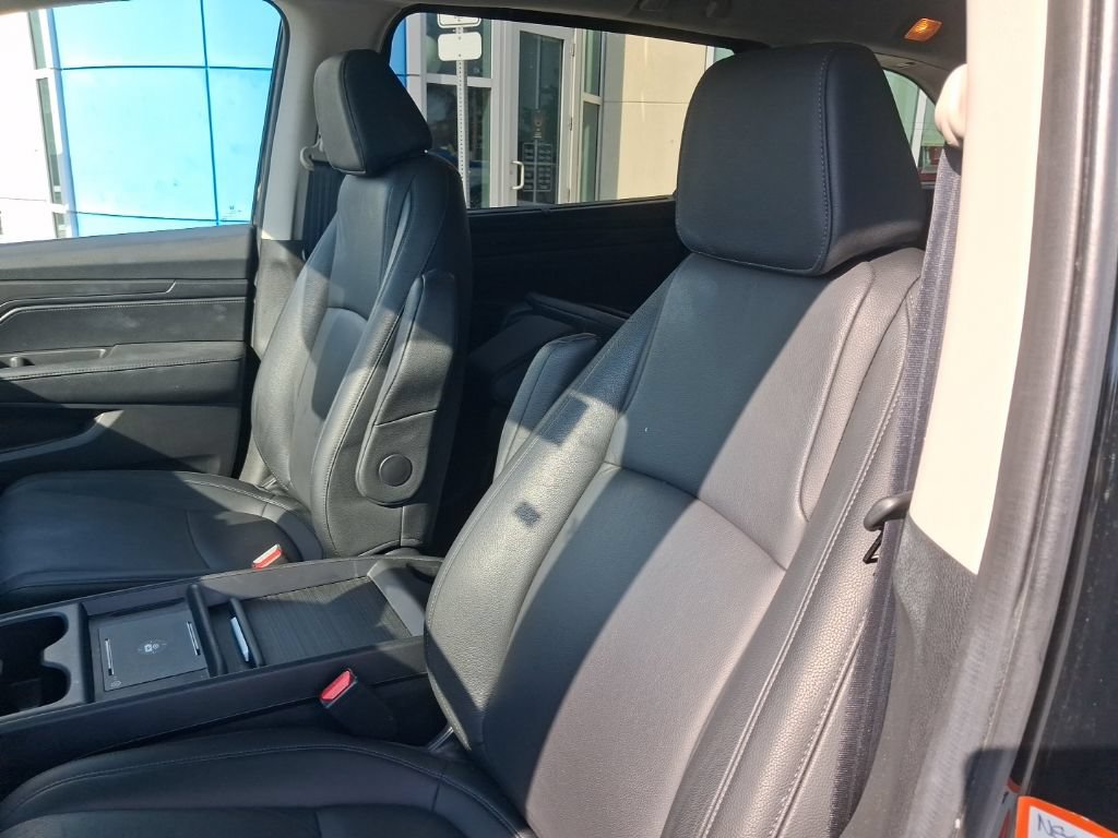 Certified 2025 Honda Odyssey EX-L image 19