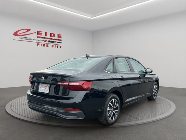 Used 2022 Volkswagen Jetta S image 6
