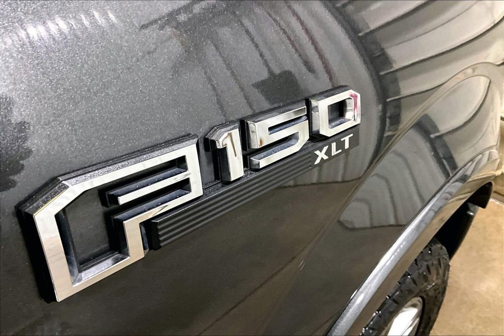 Used 2019 Ford F150 XLT w/ Equipment Group 302A Luxury AWD/4WD image 26