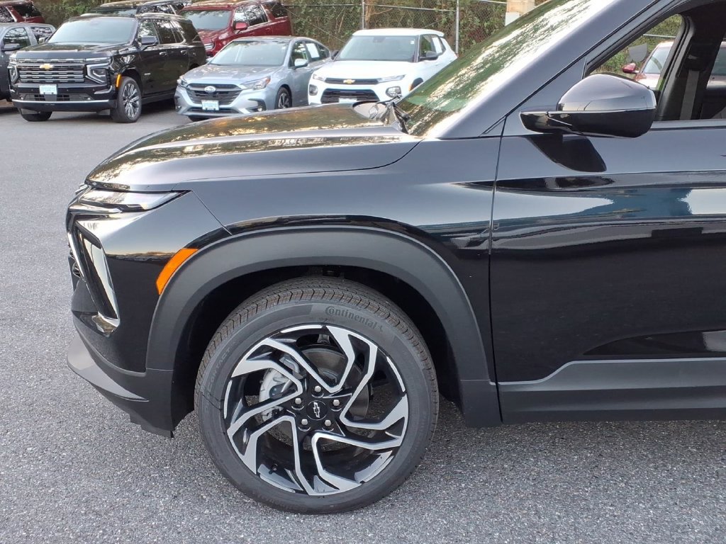 New 2026 Chevrolet TrailBlazer RS w/ Convenience Package AWD/4WD image 7