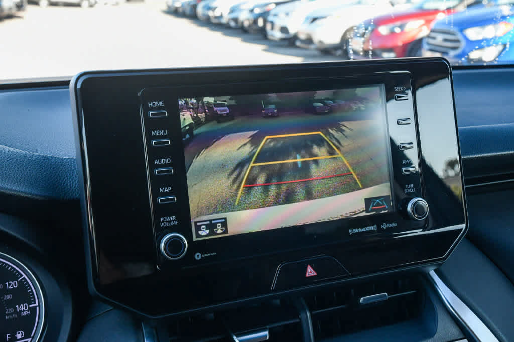 Used 2021 Toyota Venza LE AWD/4WD image 22
