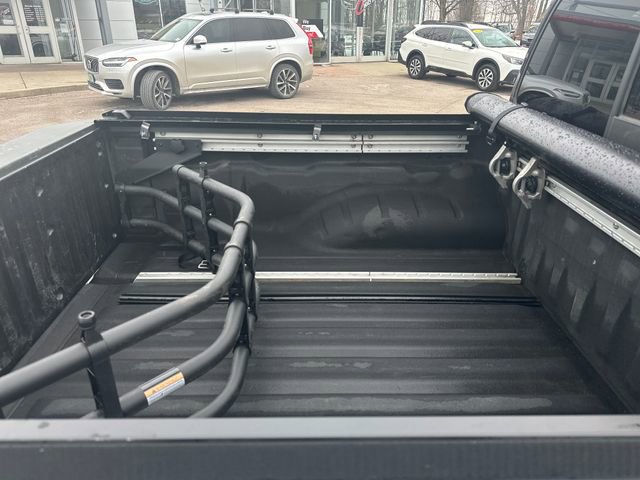 Used 2020 Nissan Frontier SV image 26