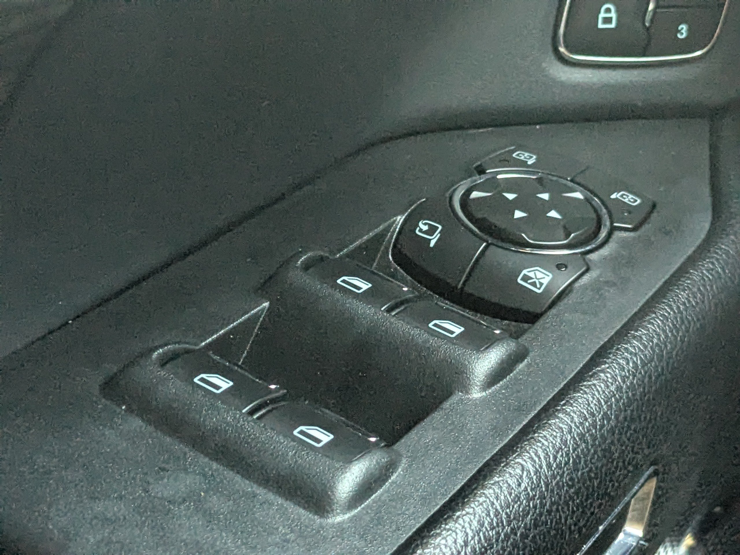Used 2020 Ford Expedition Max Limited w/ Equipment Group 301A RWD image 26