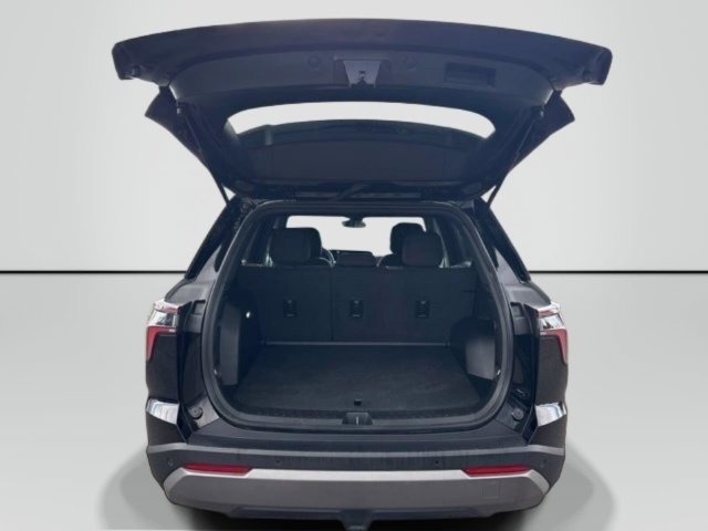 Used 2026 Chevrolet Equinox LT FWD image 32