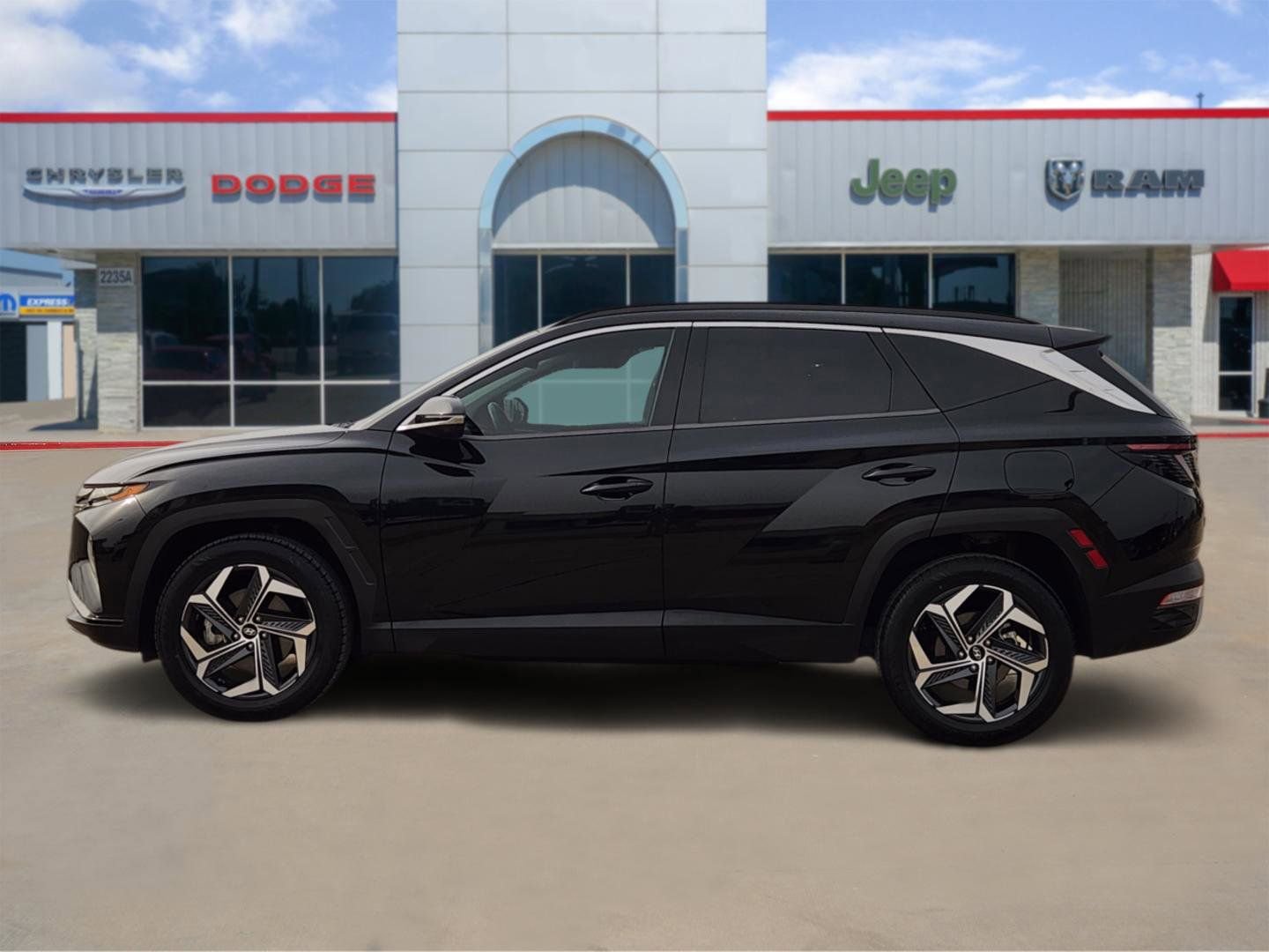 Used 2022 Hyundai Tucson Limited image 3