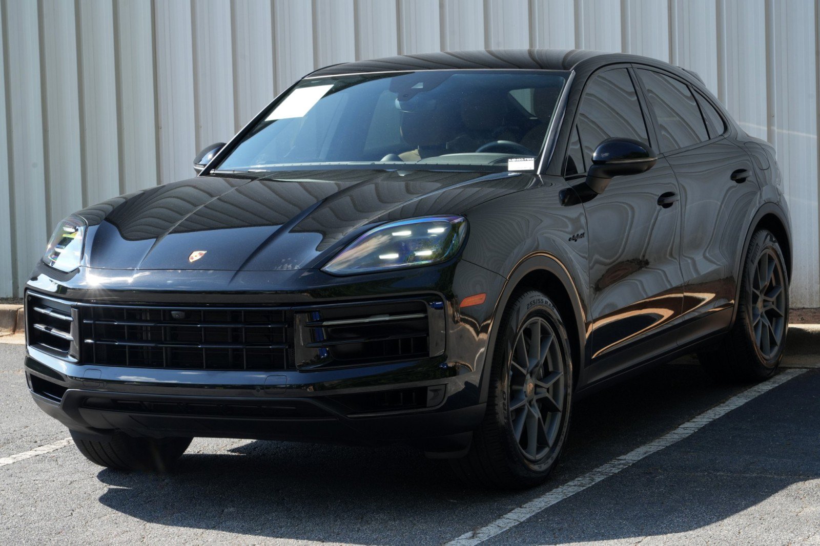 Used 2024 Porsche Cayenne Coupe AWD/4WD image 53