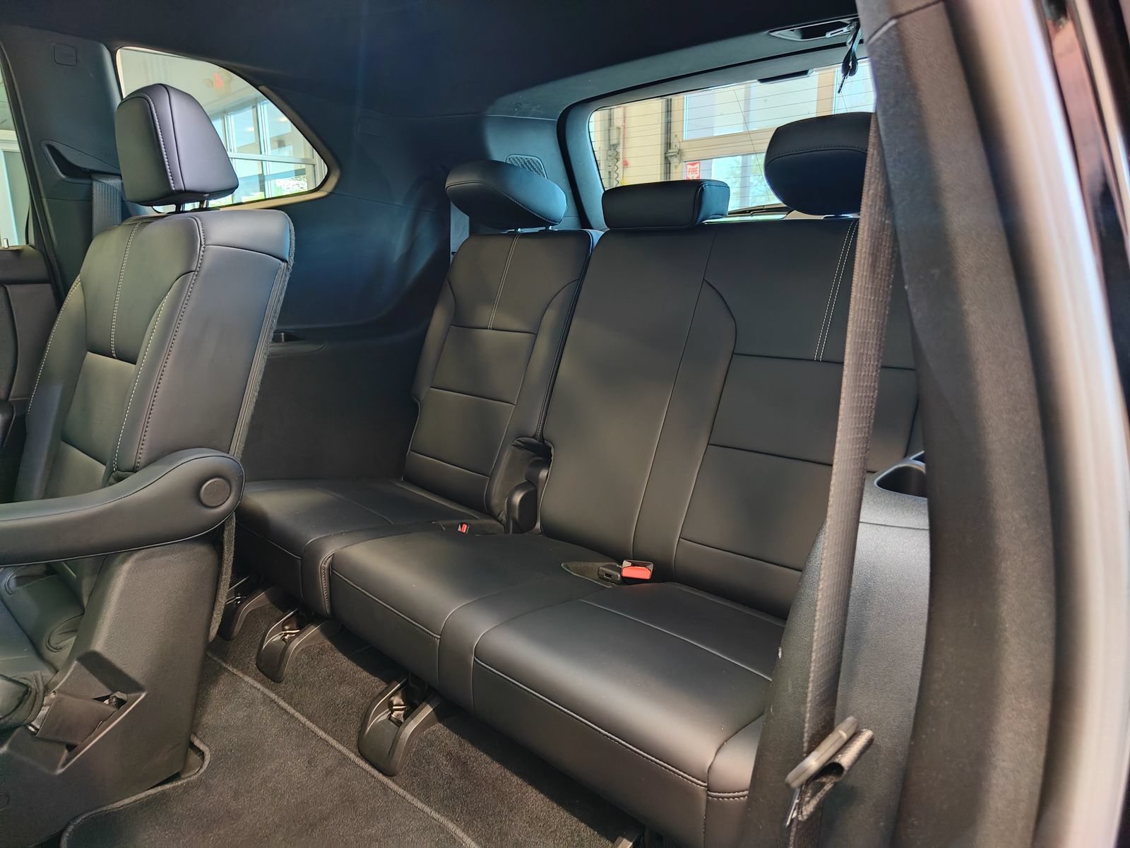 Used 2026 GMC Acadia Elevation w/ Elevation Premium Package AWD/4WD image 13
