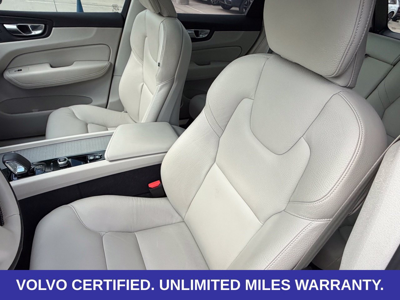 Certified 2025 Volvo XC60 T8 Plus w/ Protection Package Premier AWD/4WD image 32