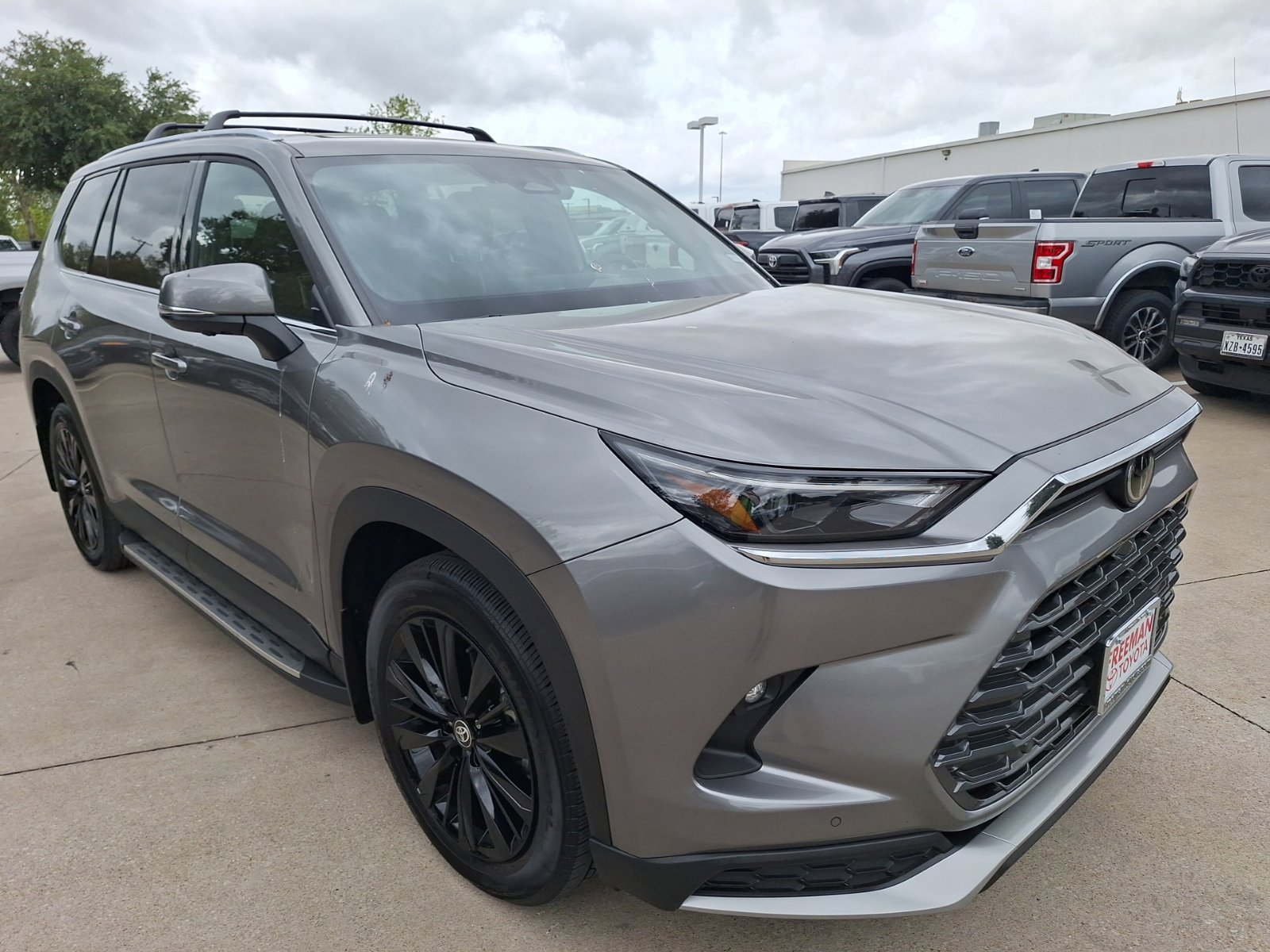 Used 2026 Toyota Grand Highlander AWD Hybrid image 8