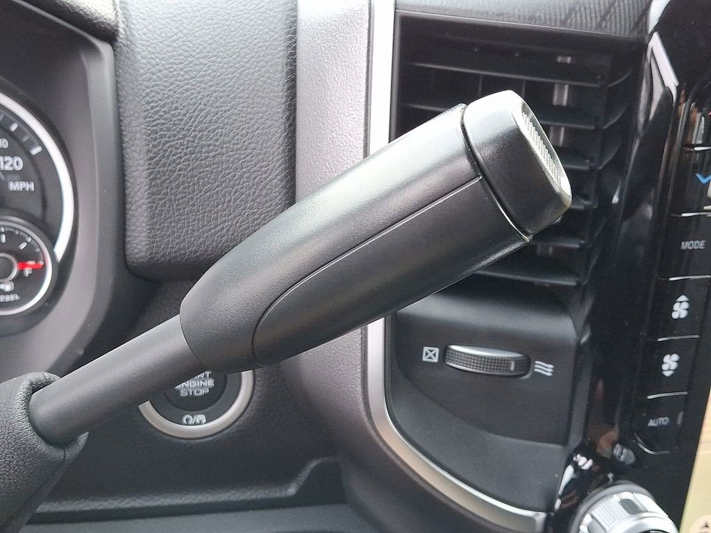 New 2025 RAM 2500 Big Horn AWD/4WD image 7