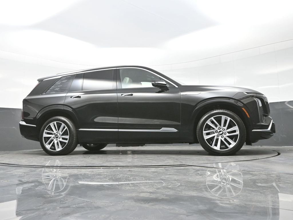 New 2026 Cadillac Vistiq Premium Luxury AWD/4WD image 15