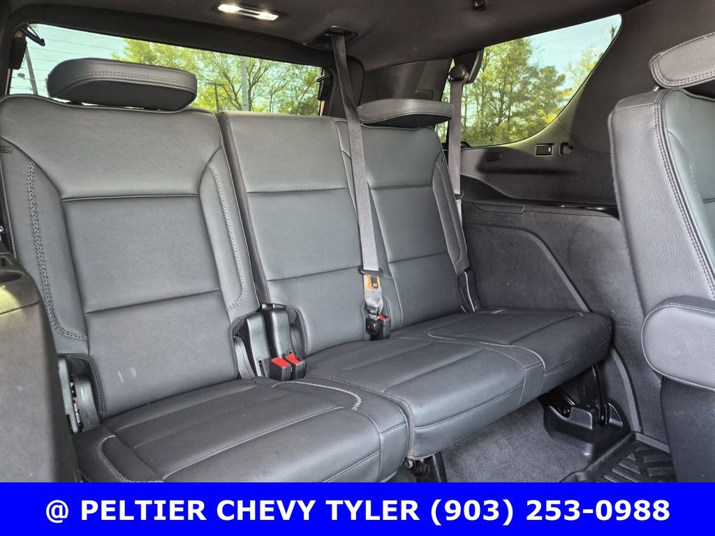 Used 2024 GMC Yukon Denali w/ Advanced Technology Package image 19