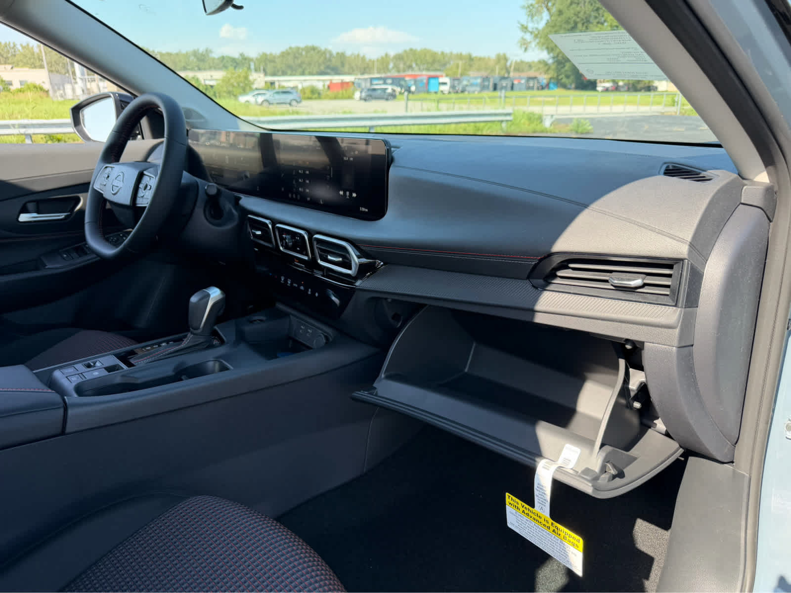 New 2027 Nissan Sentra SR w/ Floor Mat Package FWD image 11