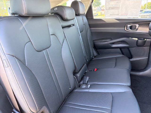 New 2026 Kia Sorento EX AWD/4WD image 22