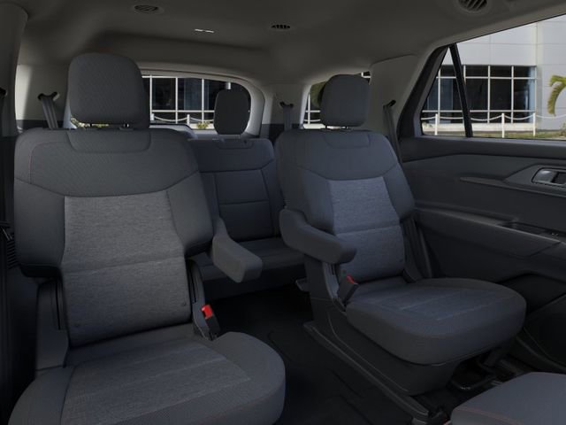 New 2026 Ford Explorer Active RWD image 11