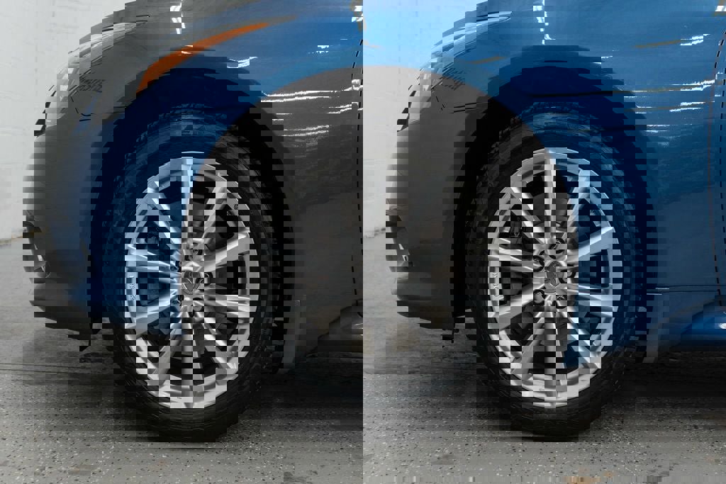 Used 2013 INFINITI G37 x w/ Premium Pkg image 27