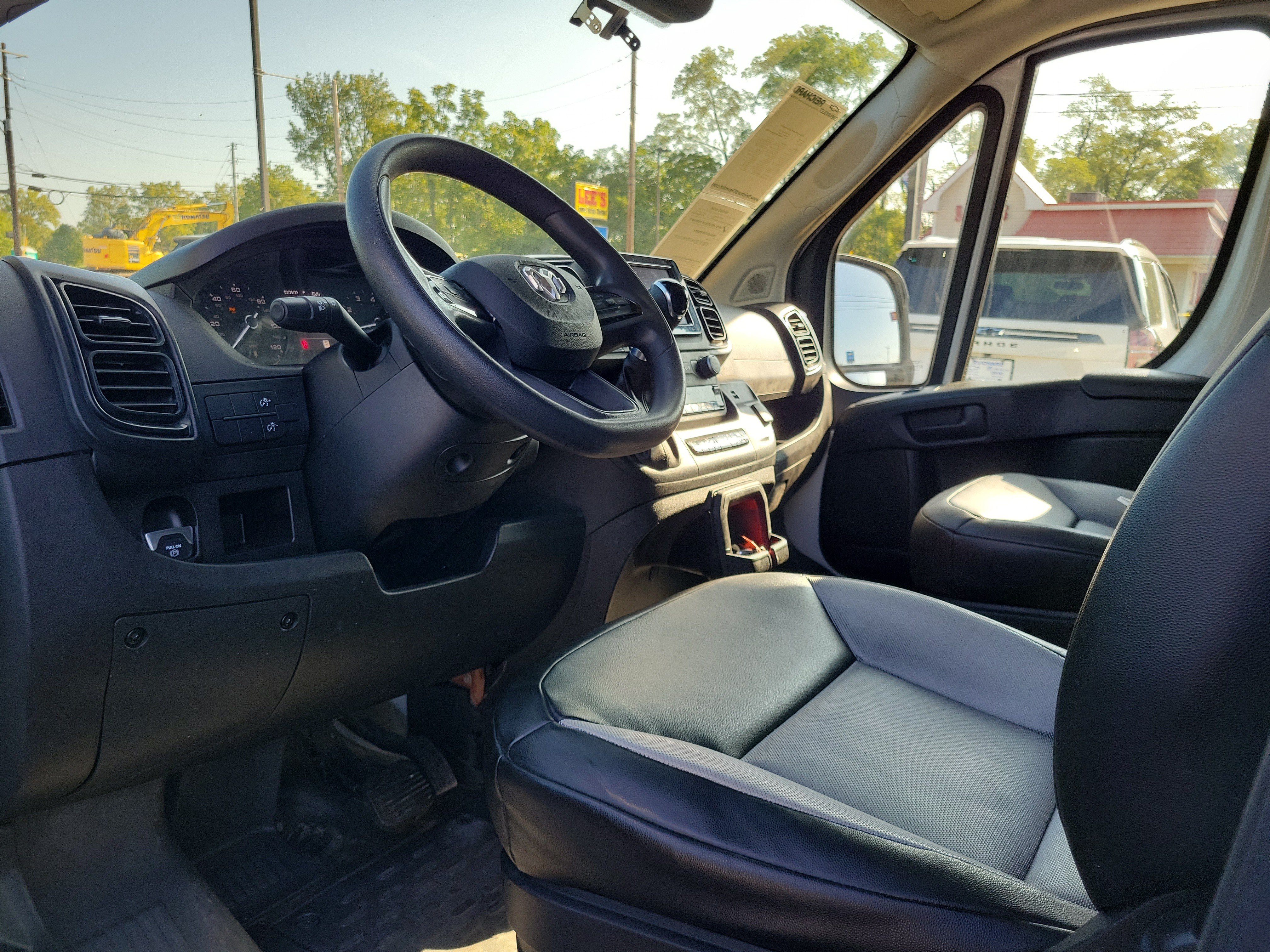 Used 2023 RAM ProMaster 2500 FWD image 19