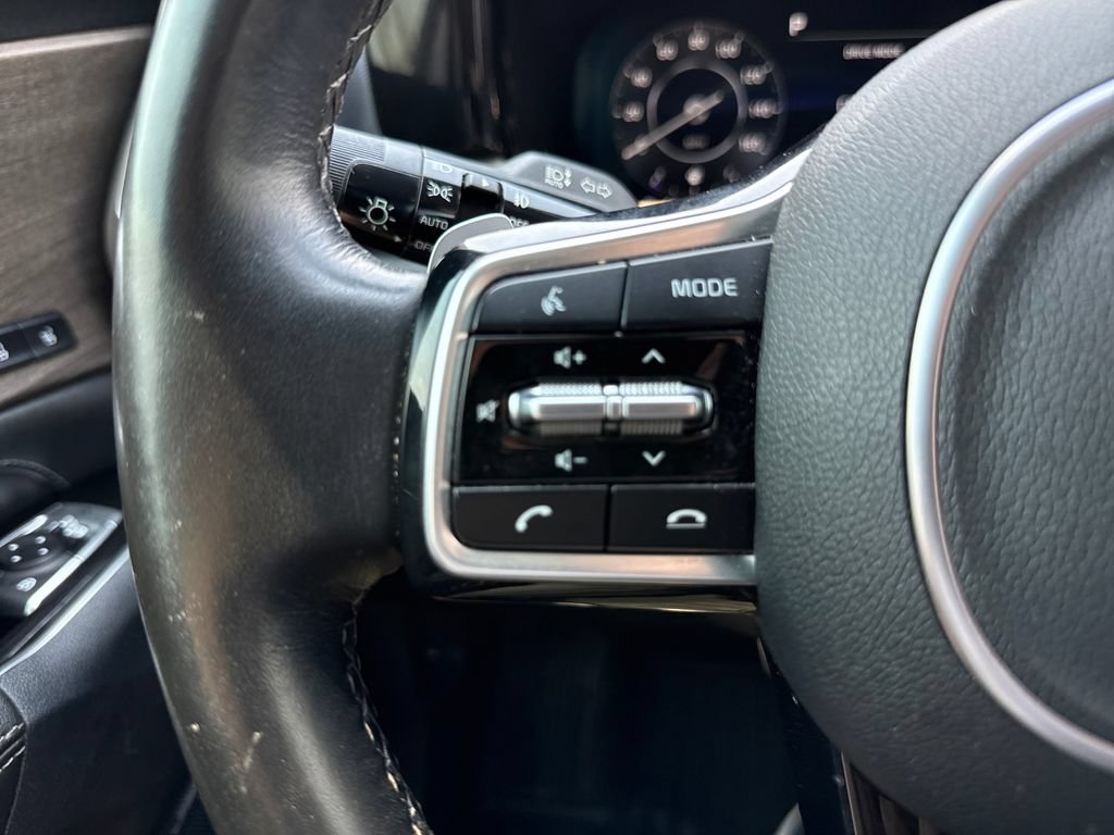 Used 2023 Kia Sorento SX Prestige AWD/4WD image 16