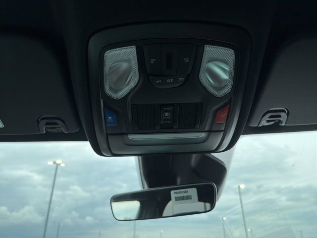 New 2026 RAM 1500 Express AWD/4WD image 8