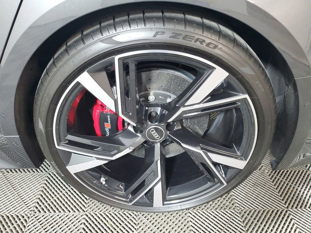 Used 2022 Audi RS 6 AWD/4WD image 10