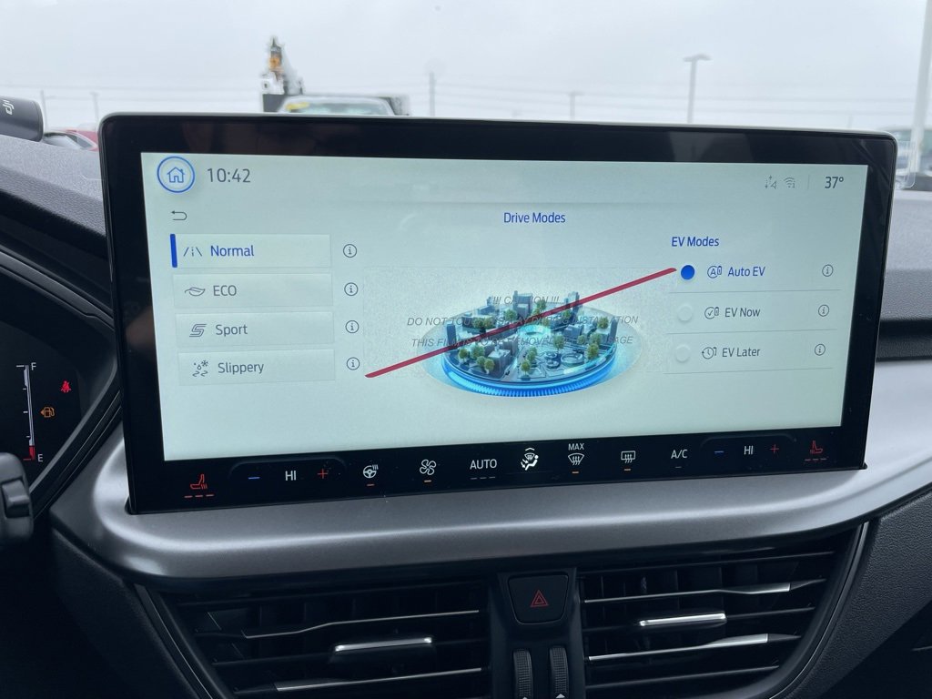 New 2026 Ford Escape SE image 18