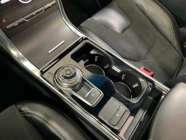 Used 2019 Ford Edge ST w/ Cold Weather Package AWD/4WD image 15