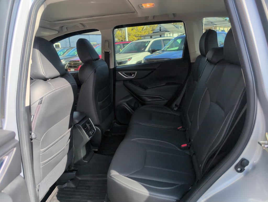 Used 2020 Subaru Forester Limited AWD/4WD image 29