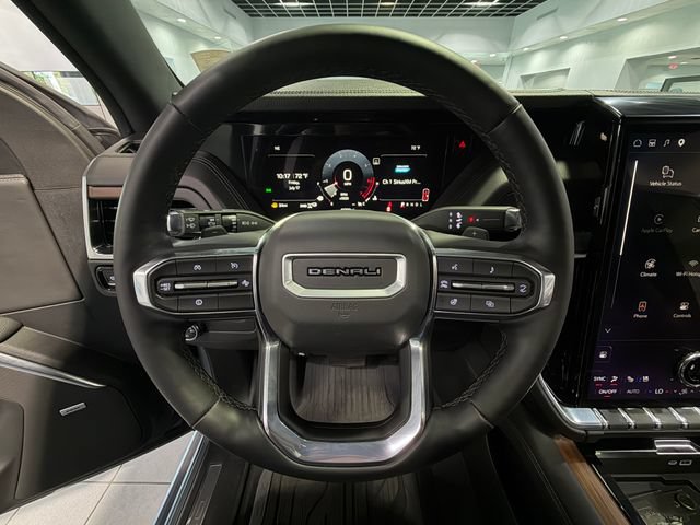 Used 2025 GMC Yukon XL Denali w/ Sun & Power Step Package AWD/4WD image 17