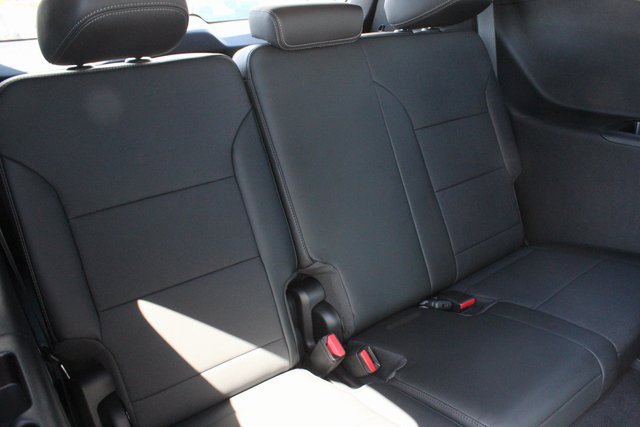 New 2026 Buick Enclave Preferred w/ Power Package image 24