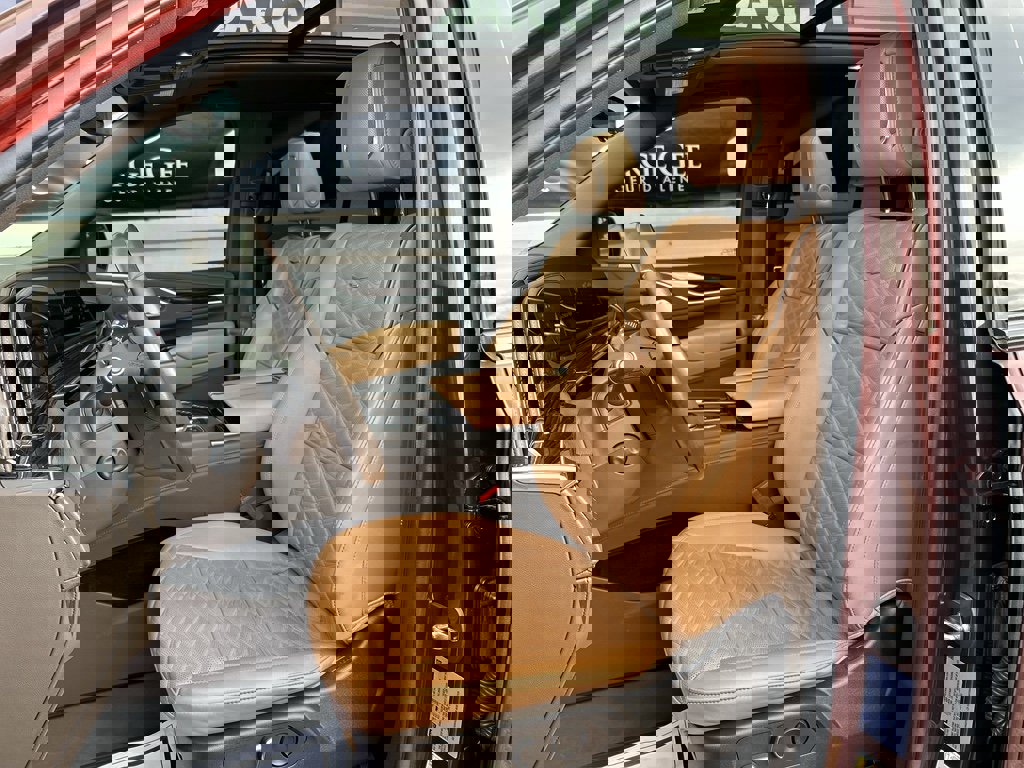 Used 2022 Cadillac Escalade Sport w/ Touring Package image 11