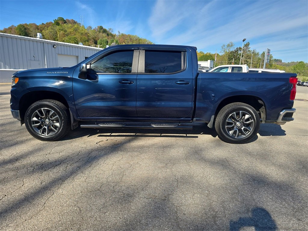 Used 2022 Chevrolet Silverado 1500 LT w/ Protection Package image 7