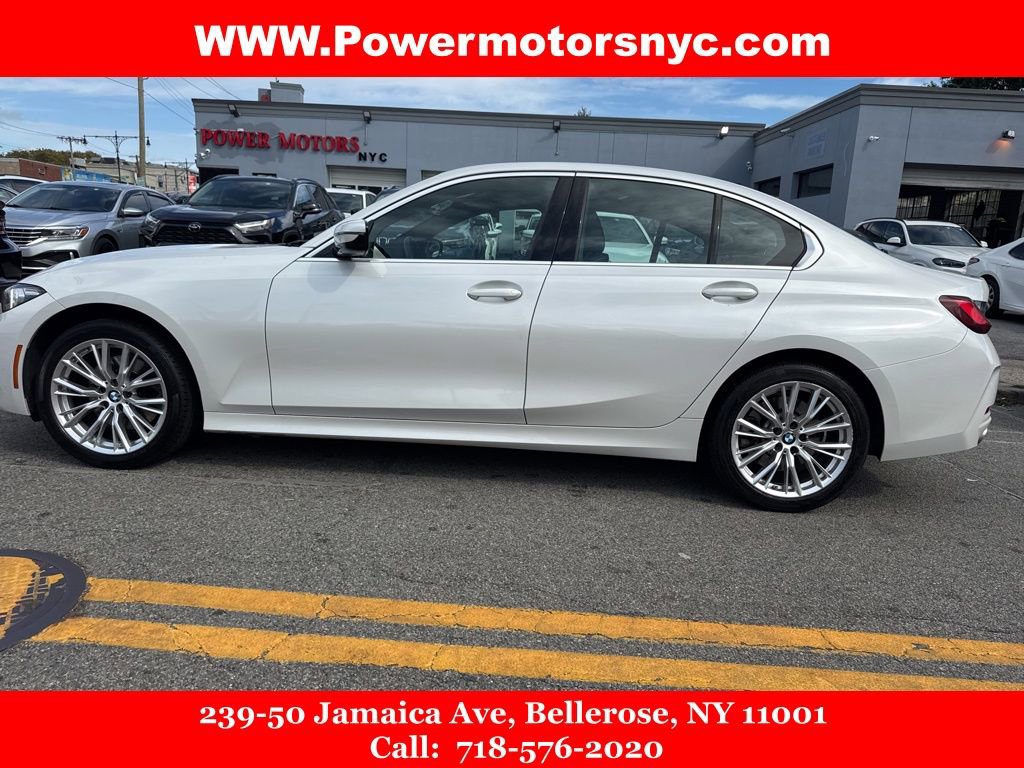 Used 2024 BMW 330i xDrive Sedan image 2