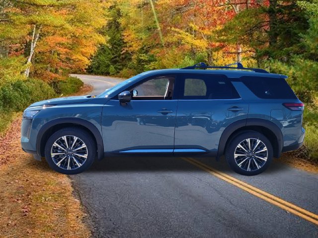 New 2026 Nissan Pathfinder Platinum AWD/4WD image 8