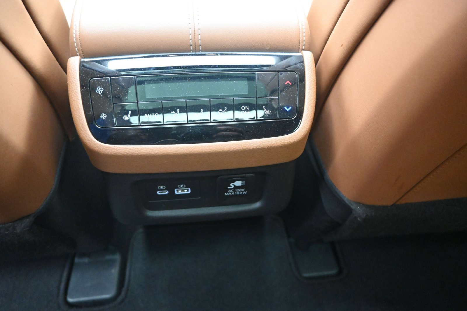 Certified 2023 INFINITI QX60 Sensory w/ Vision Package AWD/4WD image 19
