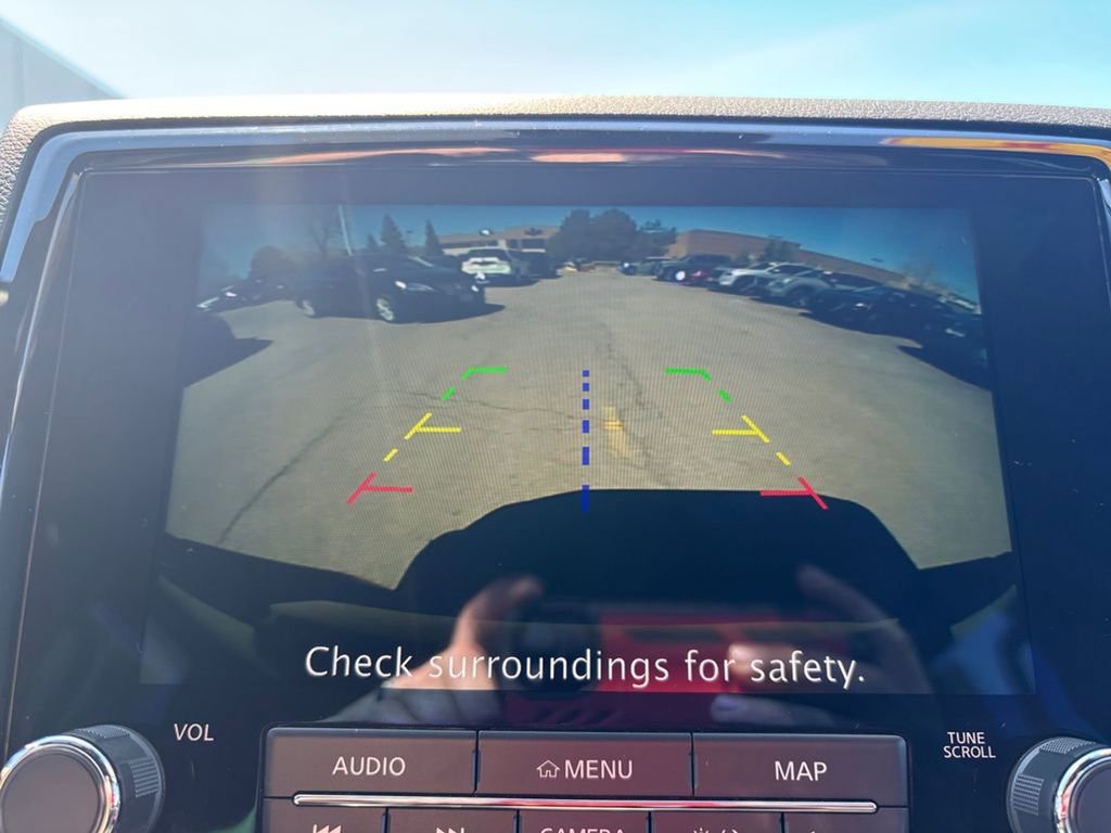 Used 2024 Nissan Frontier PRO-4X w/ Technology Package AWD/4WD image 30