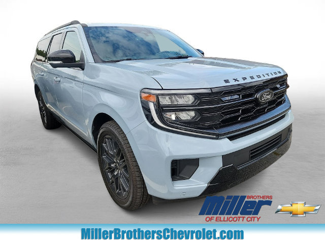Used 2025 Ford Expedition Max Platinum w/ Stealth Performance Package