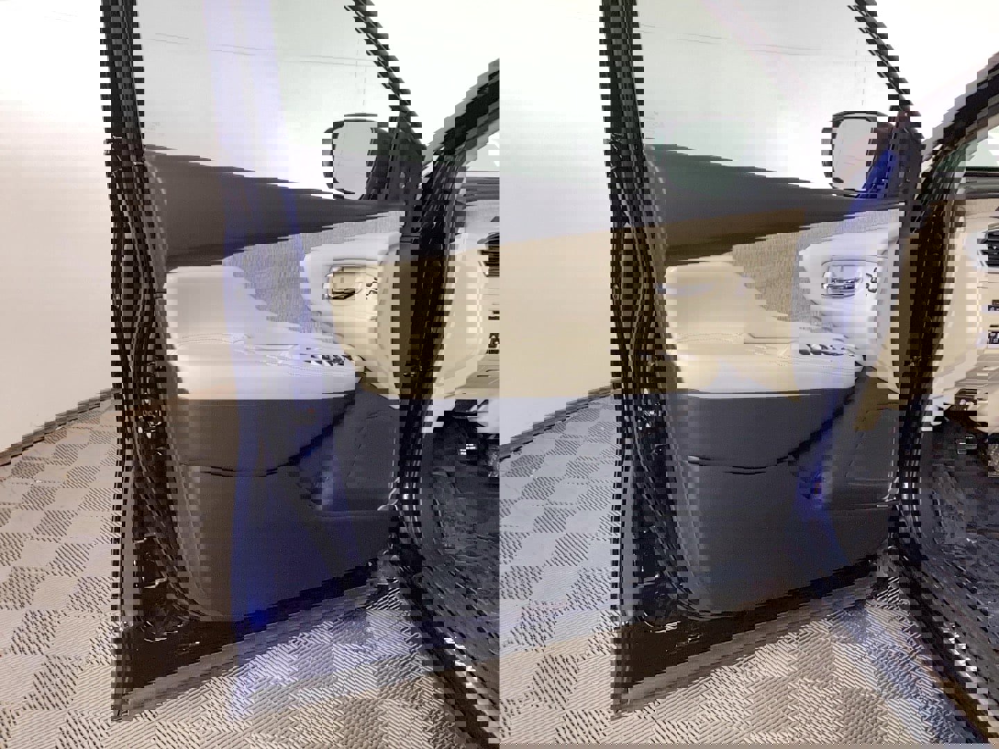 Used 2023 Nissan Murano SL w/ SL Moonroof Package image 15