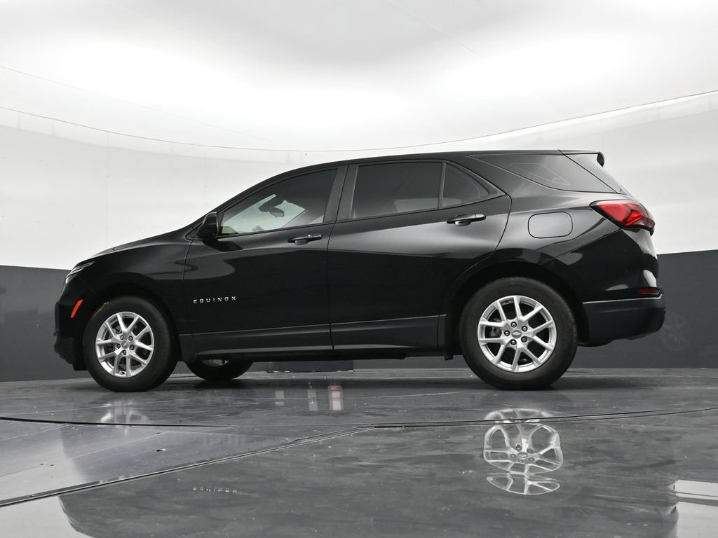 Used 2024 Chevrolet Equinox LS FWD image 20