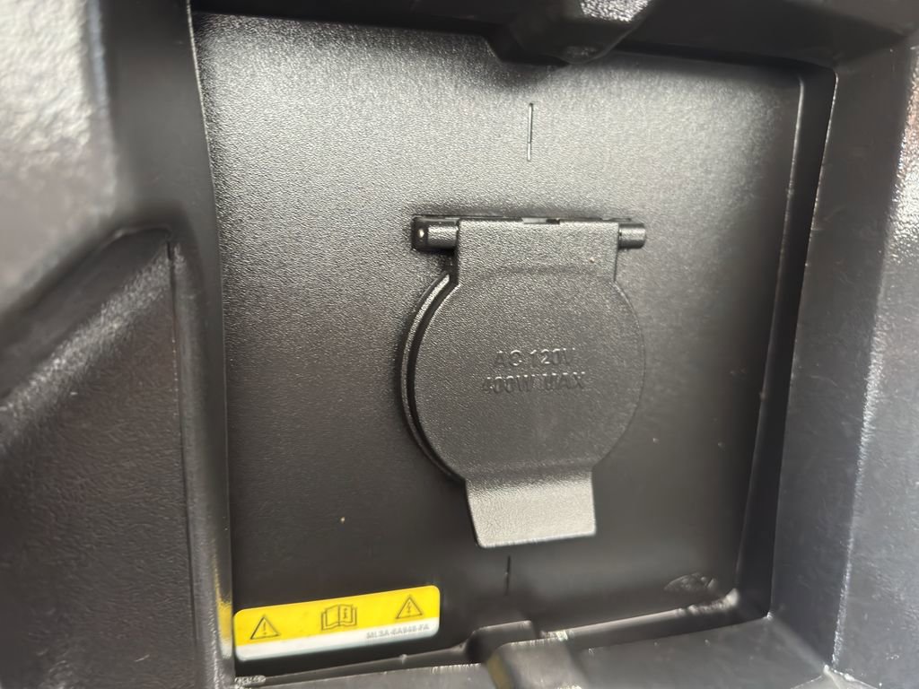 Used 2023 Ford F150 XLT w/ Equipment Group 302A High image 24