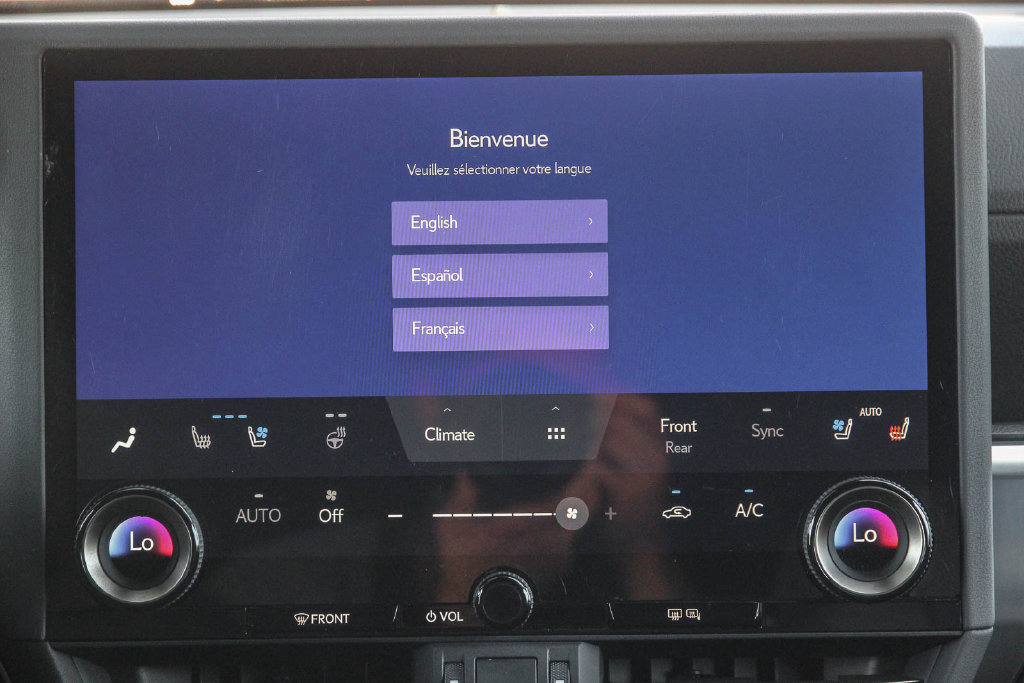 Certified 2024 Lexus GX 550 w/ Accessory Package (2T) AWD/4WD image 15