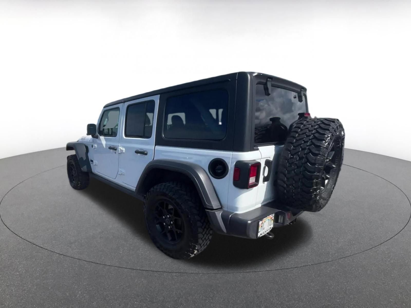 Used 2025 Jeep Wrangler Unlimited Sport AWD/4WD image 11