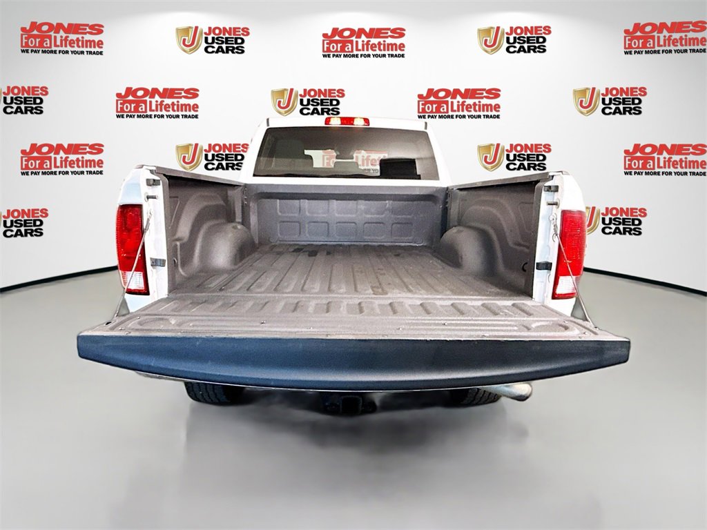 Used 2018 RAM 3500 Tradesman w/ Chrome Appearance Group image 27