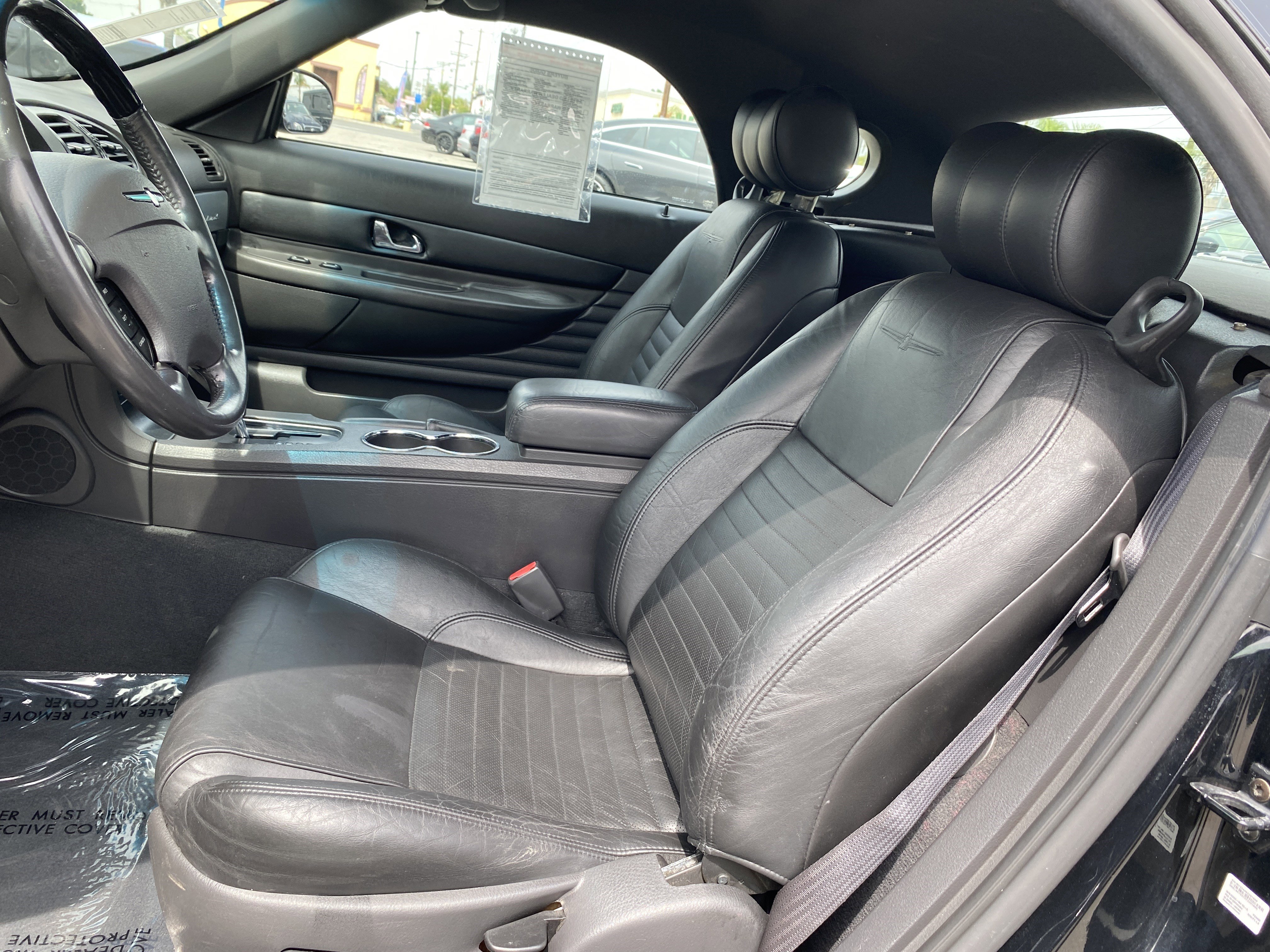 Used 2002 Ford Thunderbird image 12