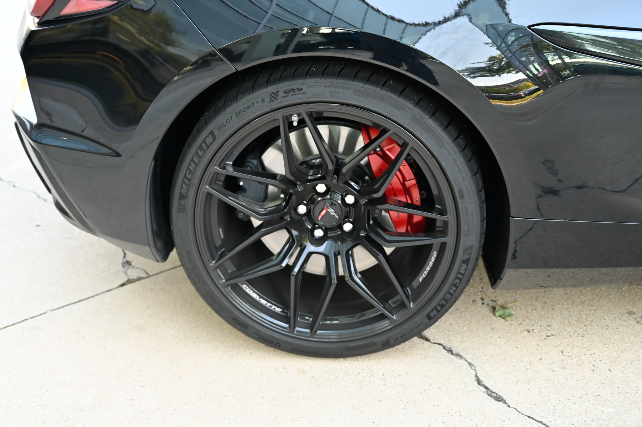 Used 2026 Chevrolet Corvette Z06 RWD image 11