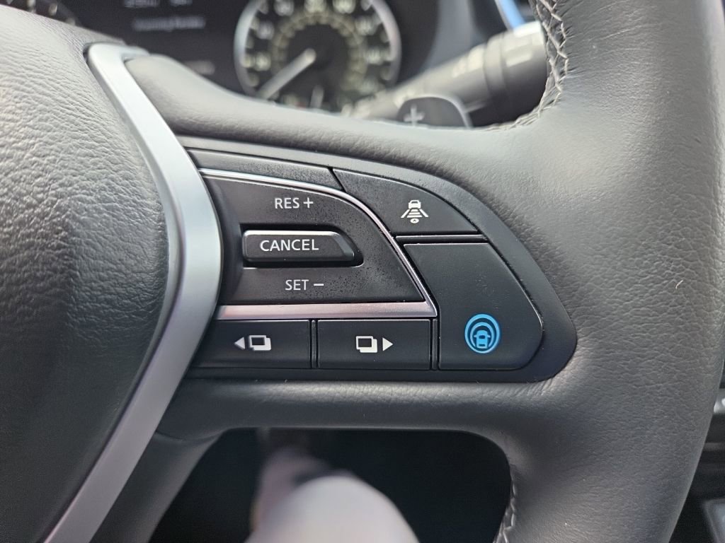 Used 2023 INFINITI QX50 Luxe image 33