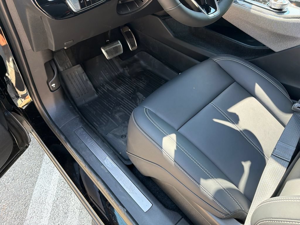 New 2027 Cadillac Optiq Luxury RWD image 24